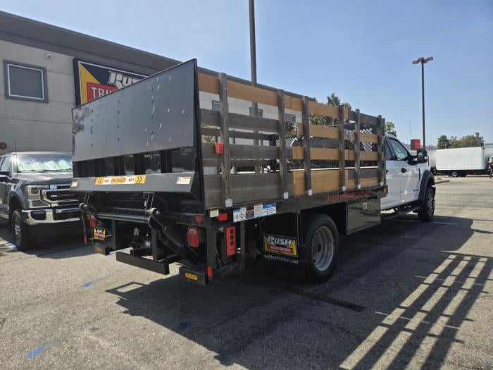 2021 Ford F-550 Base