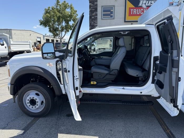 2025 Ford F-550 XL