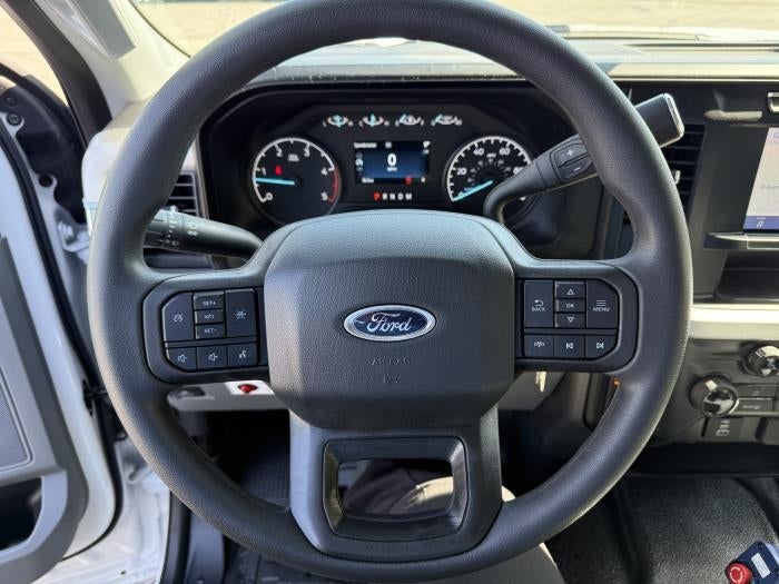 2025 Ford F-550 XL