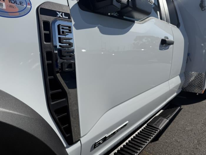 2026 Ford F-550 XL