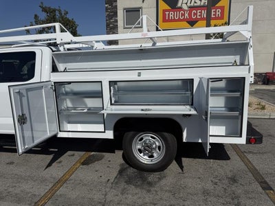 2027 Ford F-350 XL