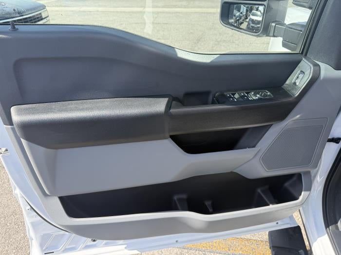2027 Ford F-350 XL