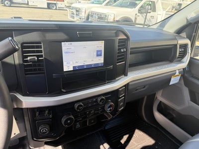 2027 Ford F-350 XL