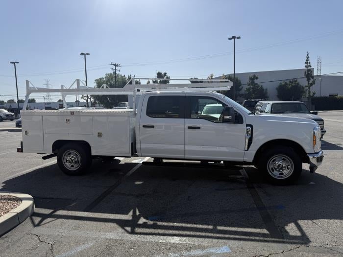 2027 Ford F-350 XL