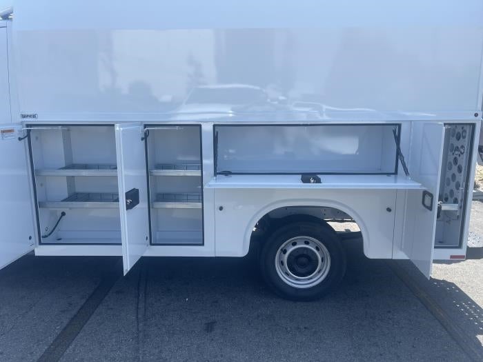 2024 Ford Transit Cutaway Base - Photo 8