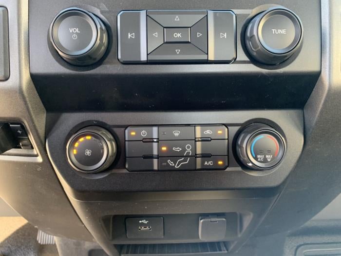 2027 Ford F-600 XL
