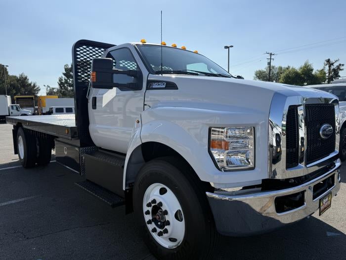2026 Ford F-650 Standard