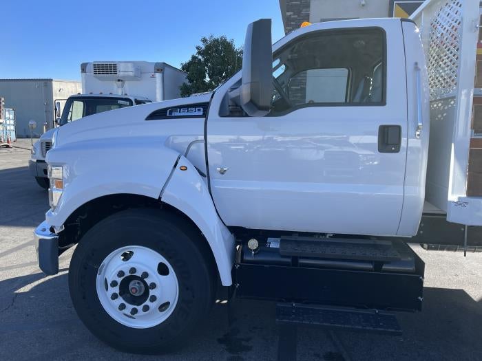 2026 Ford F-650 Standard