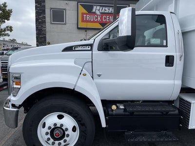 2024 Ford F-650 Standard