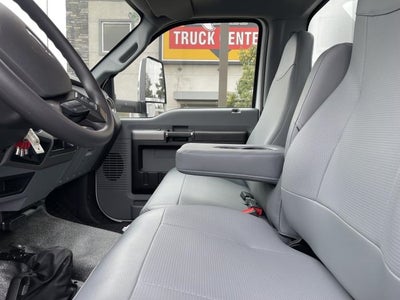 2024 Ford F-650 Standard