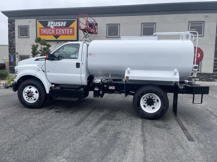 2026 Ford F-750 Standard