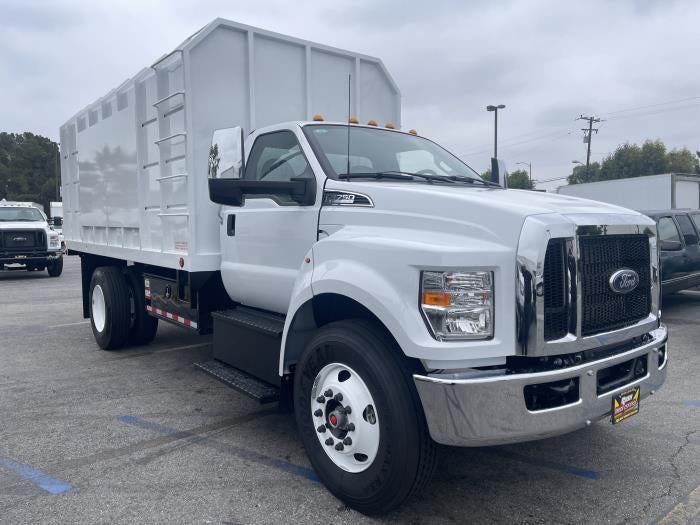 2026 Ford F-750 Standard