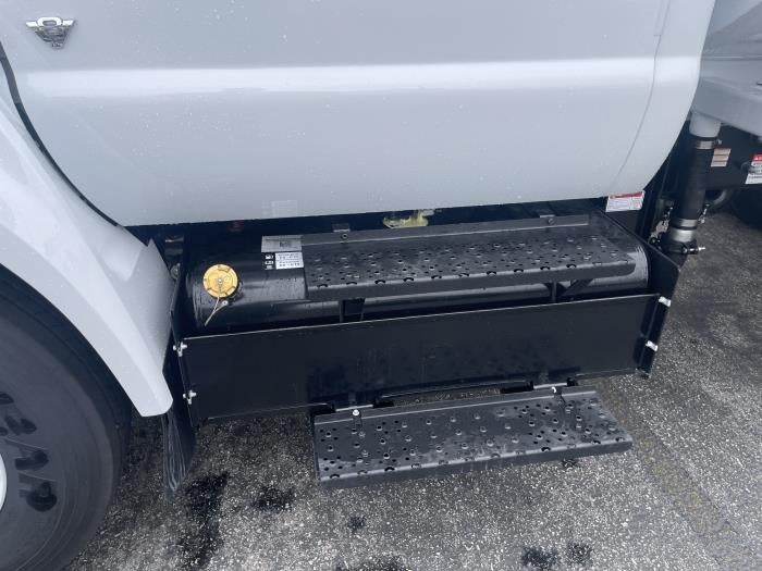 2027 Ford F-750 Preferred