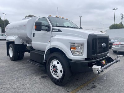 2027 Ford F-750 Preferred