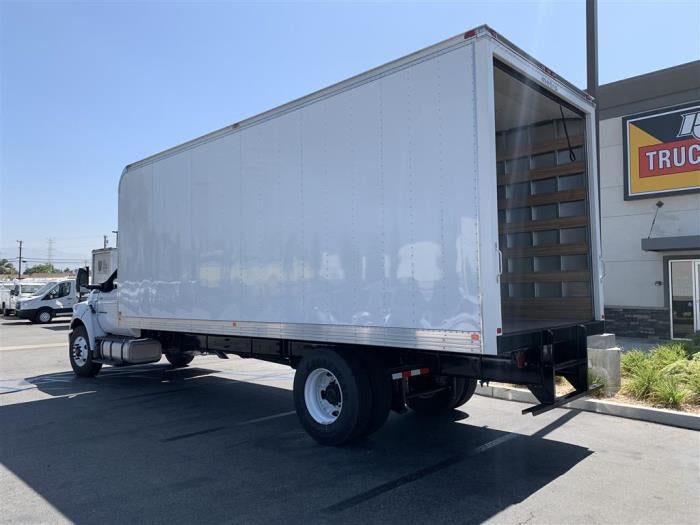 2027 Ford F-750 Preferred