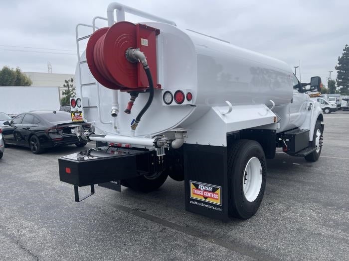 2026 Ford F-750 Standard