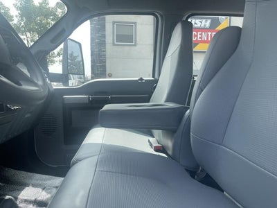 2025 Ford F-650 Standard