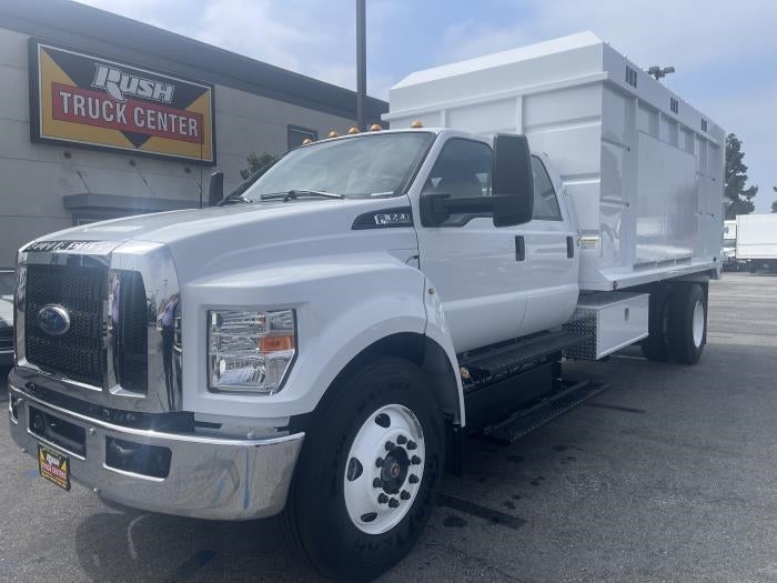 2025 Ford F-650 Standard
