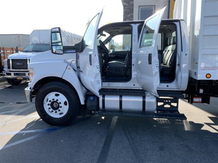 2027 Ford F-650 Preferred