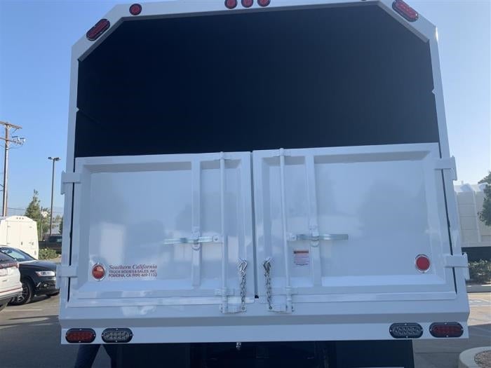 2025 Ford F-750 Standard