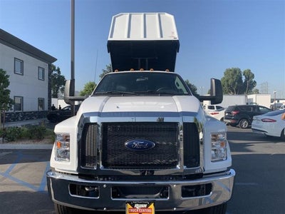 2025 Ford F-750 Standard