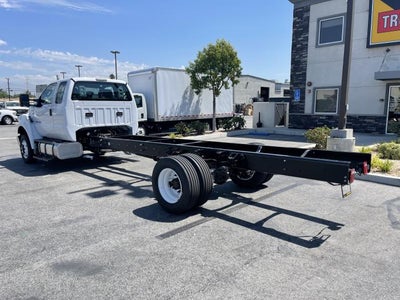 2027 Ford F-650 Standard