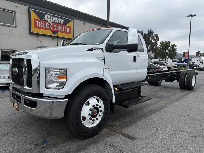 2027 Ford F-750 Preferred