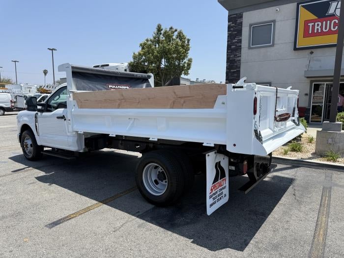 2026 Ford F-350 Super Duty Chassis Cab XL - Photo 3
