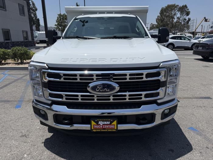 2026 Ford F-350 Super Duty Chassis Cab XL - Photo 8