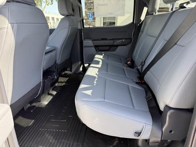 2027 Ford F-550 XL