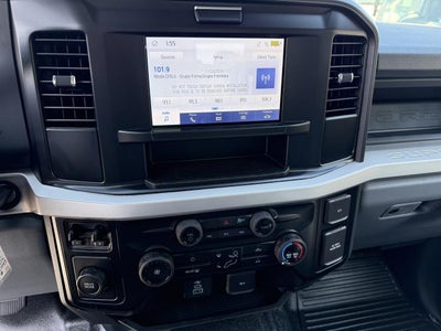 2027 Ford F-550 XL
