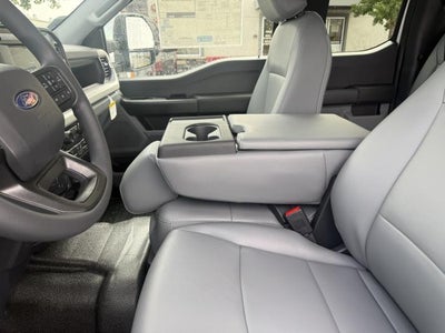 2027 Ford F-550 XL