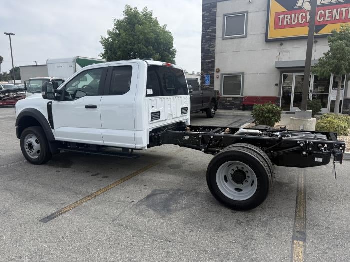 2027 Ford F-550 XL