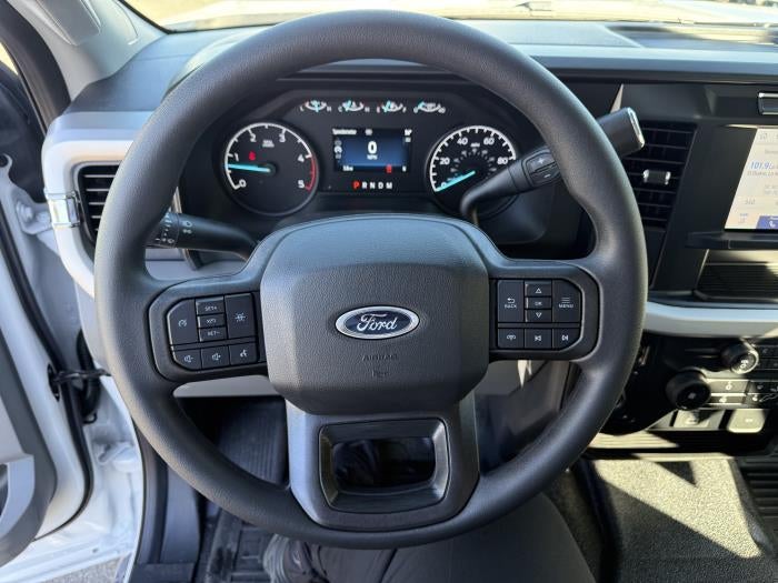 2027 Ford F-550 XL
