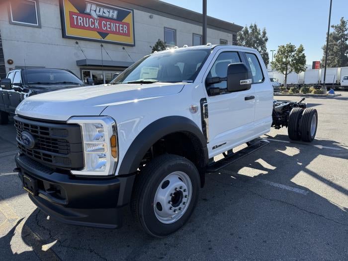 2027 Ford F-550 XL