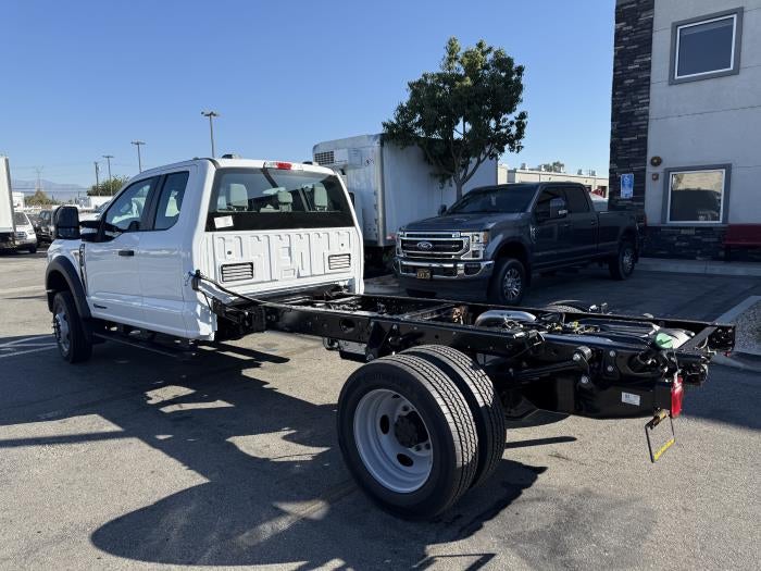 2027 Ford F-550 XL