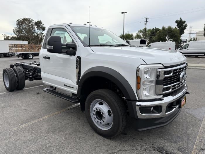 2025 Ford F-450 Super Duty Chassis Cab XL - Photo 7