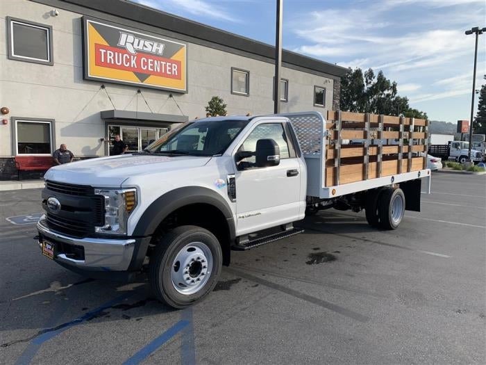 2025 Ford F-450 Super Duty Chassis Cab XL - Photo 2