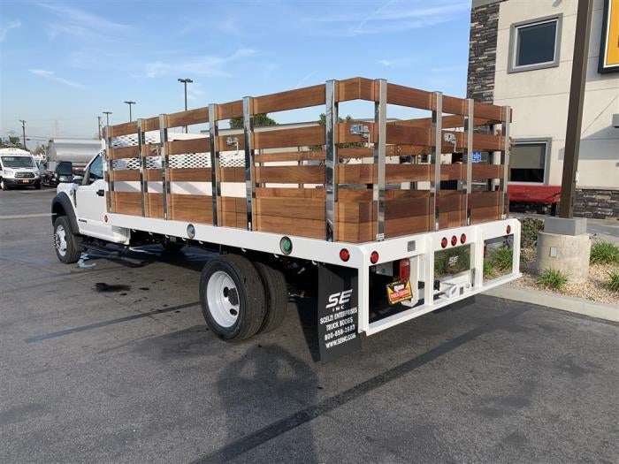 2025 Ford F-450 Super Duty Chassis Cab XL - Photo 4