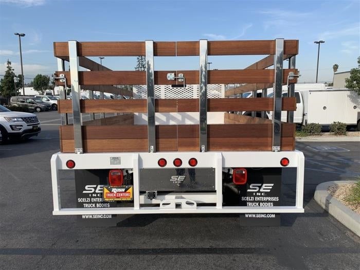 2025 Ford F-450 Super Duty Chassis Cab XL - Photo 5