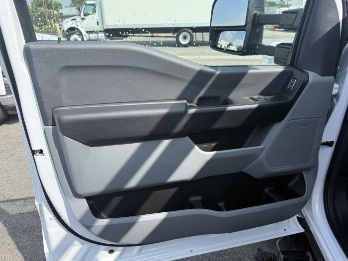 2025 Ford F-550 XL
