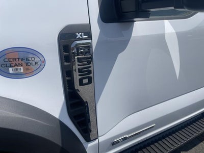2024 Ford F-550 XL