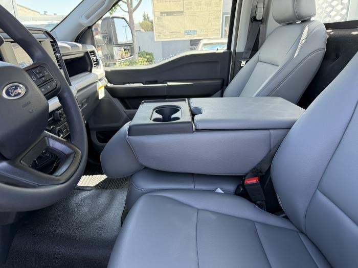 2025 Ford F-550 XL
