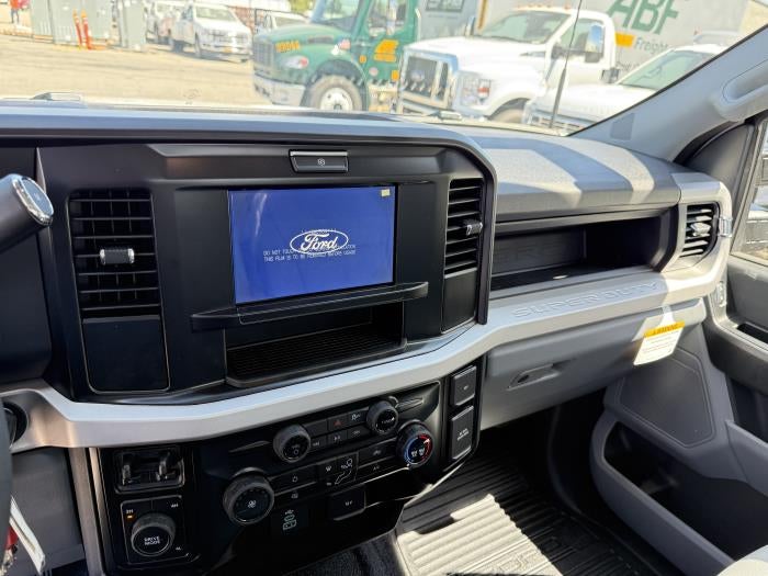 2025 Ford F-550 XL