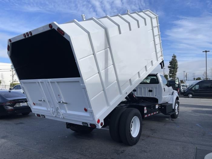2027 Ford F-650 Preferred