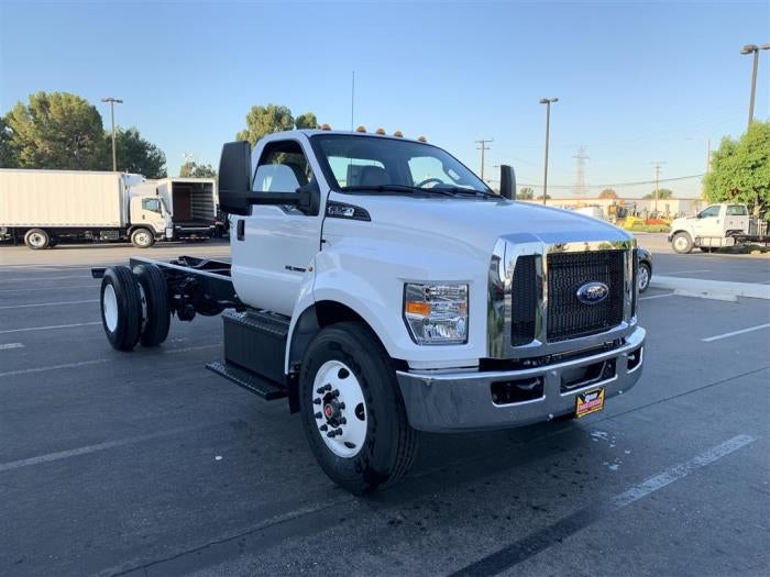 2027 Ford F-750 Preferred