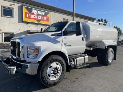 2027 Ford F-750 Preferred