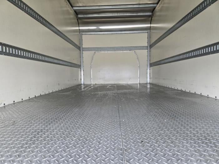 2019 Ford E-450 Base