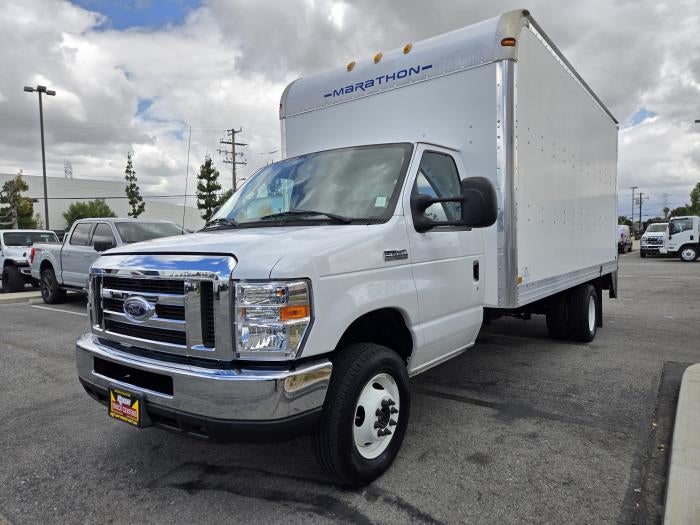 2019 Ford E-450 Base