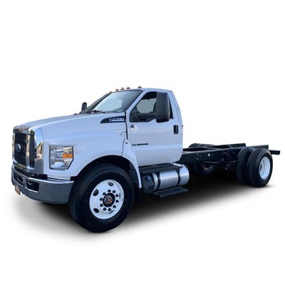 2027 Ford F-750 Preferred